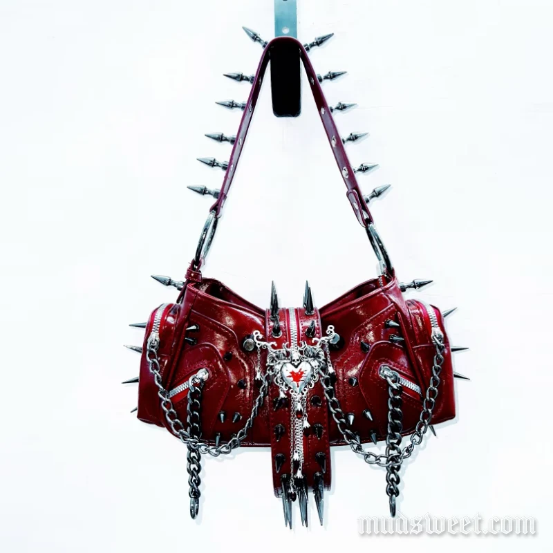 Gotische metalen ketting met ritssluiting, klinknagels en O-ring tas