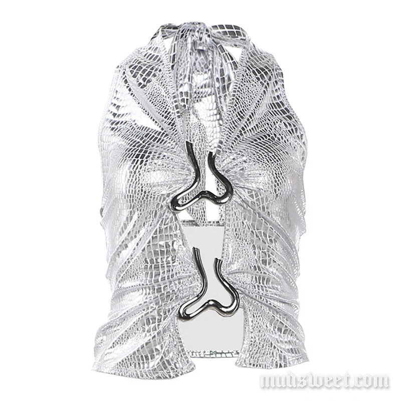 Y2K metallic haltertop met open details en plooien