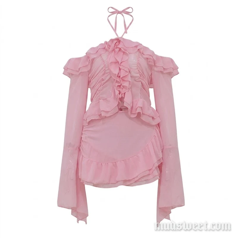 Fairycore minirok met ruches, haltertop en blote schouders