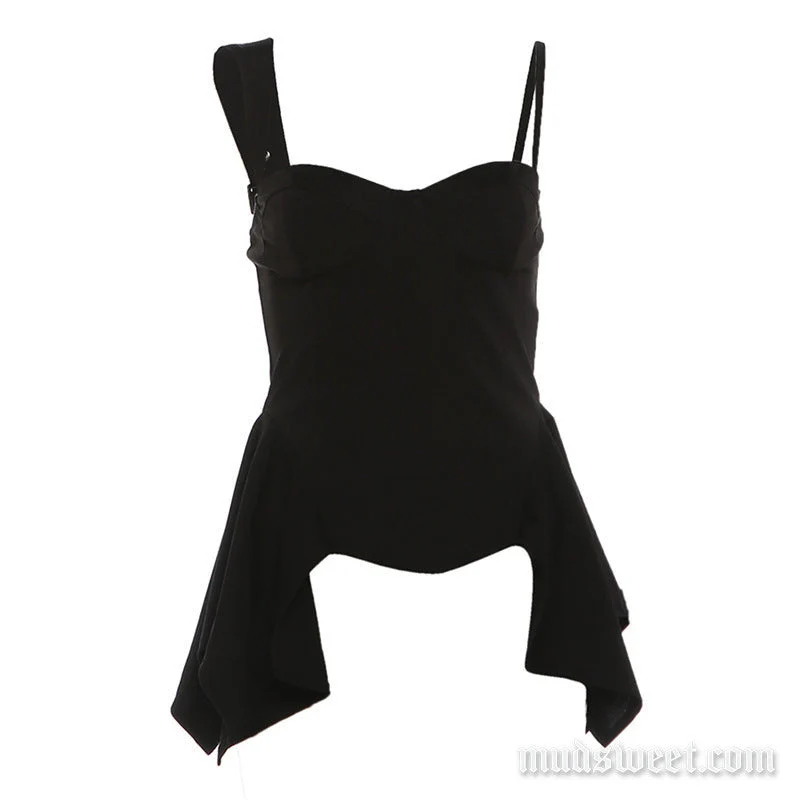 Gotische cami-top met onregelmatige gesp