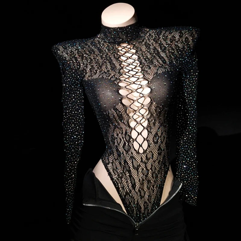 Bodysuit met lange mouwen, open rug en kralenversiering