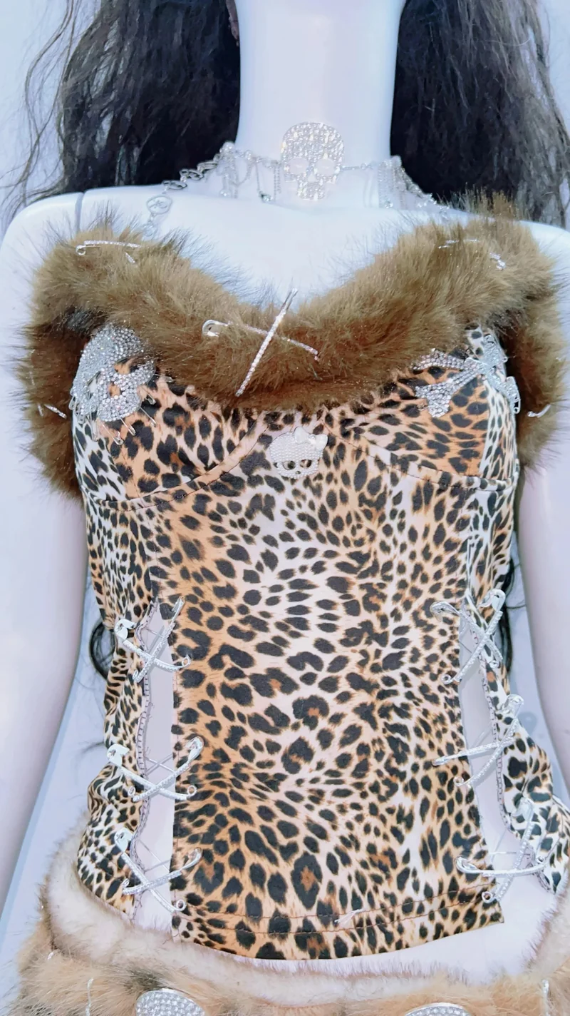Grunge leopard print fluffy sweetheart tube top