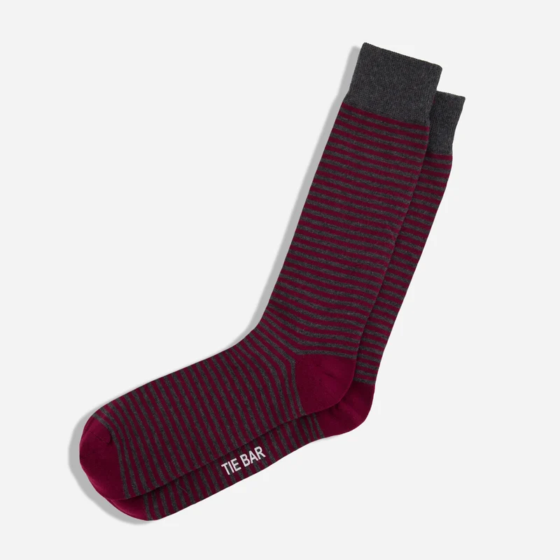 Thin Stripes Wine Dress Socks