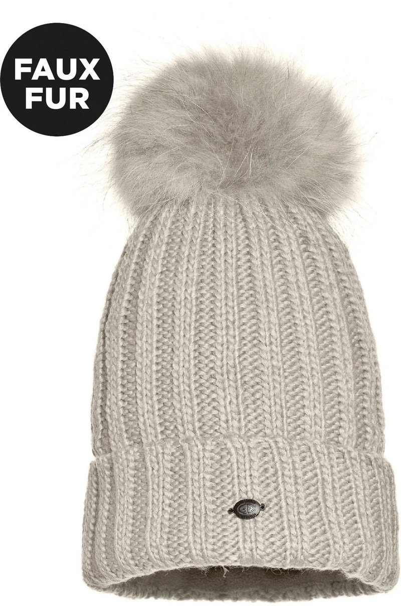 una beanie faux fur
