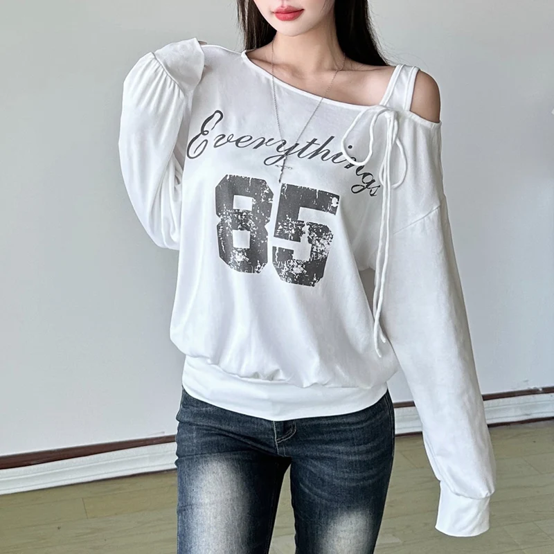 Grunge letter pattern self tie top