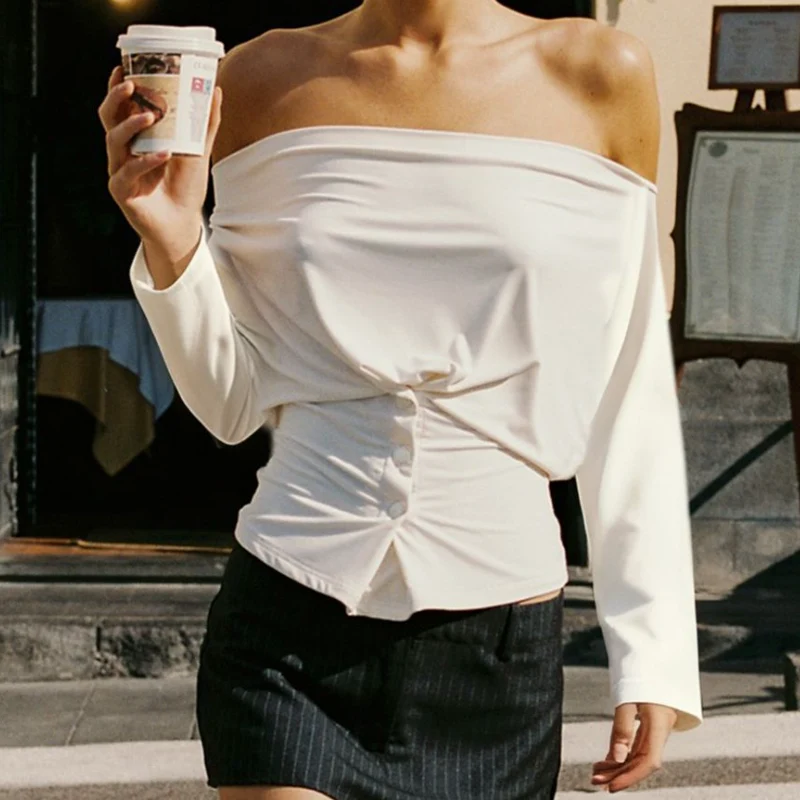 Off-shoulder top met lange mouwen en gerimpelde knopen