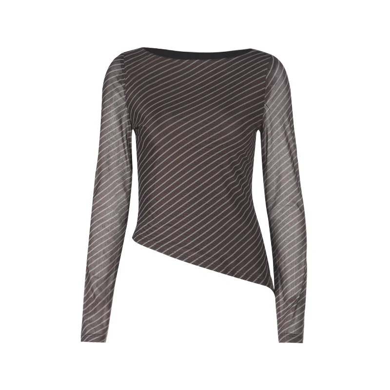 Grunge gestreepte top met lange mouwen en ronde hals, onregelmatige vorm