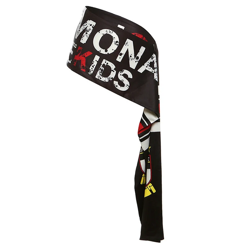 Riem met contrasterende letterprint