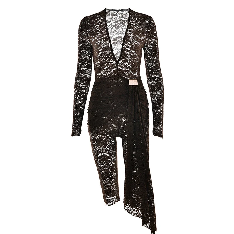 Fairycore jumpsuit met V-hals, lange mouwen en geplooide kant