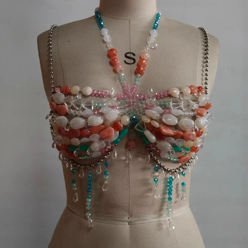 Gotische haltertop met kralen en metalen ketting