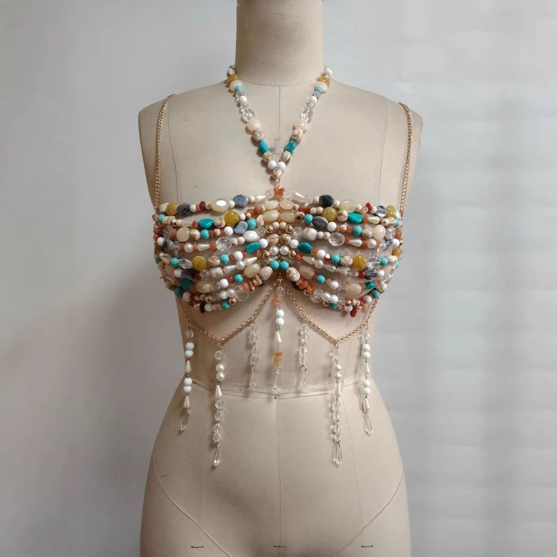Halter cami top met metalen ketting en kralen
