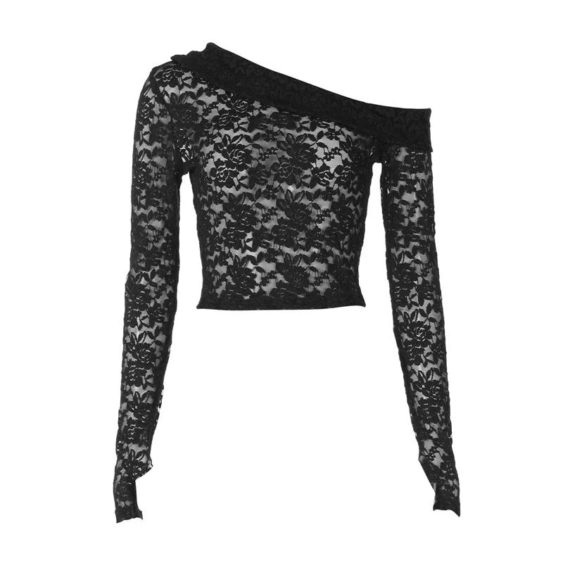 Fairycore off-shoulder kanten top