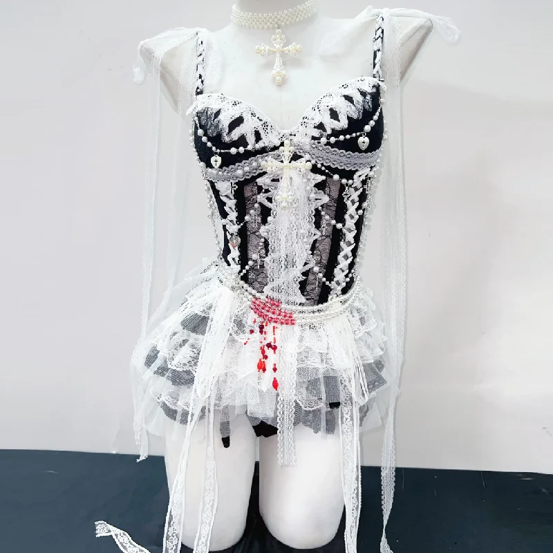 Cami-top met sweetheart-hals, kralenkant en ruches