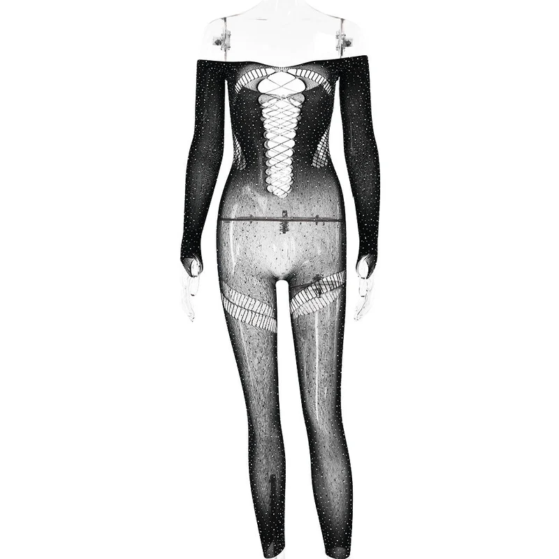 Y2K off-shoulder jumpsuit met kralen en open details