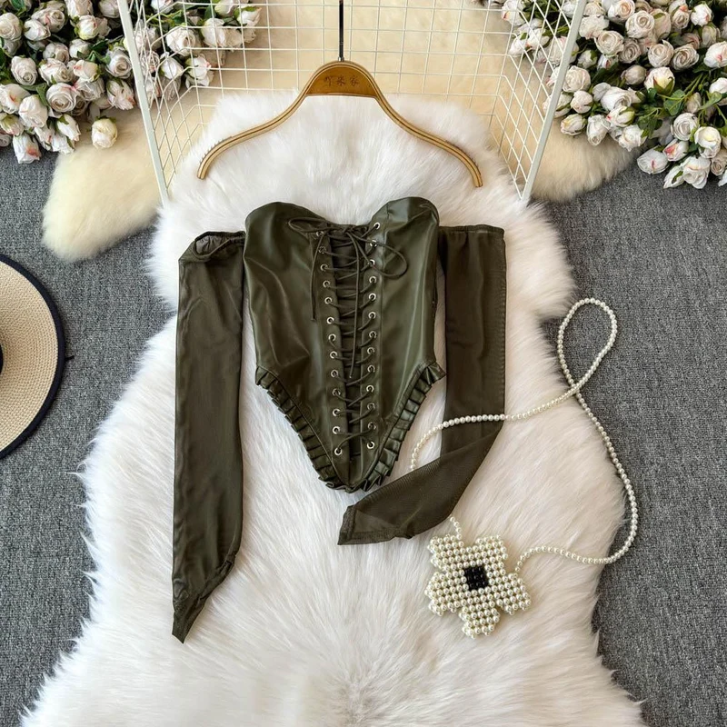Fairycore off-shoulder top van PU-leer