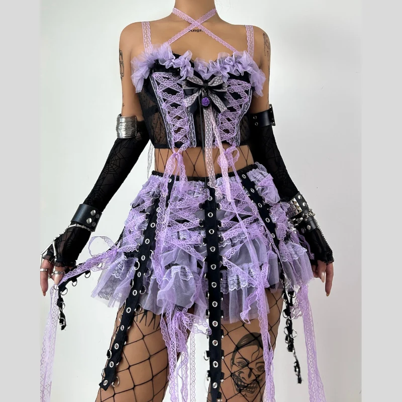 Fairycore top met gekruiste kanten zoom en strik