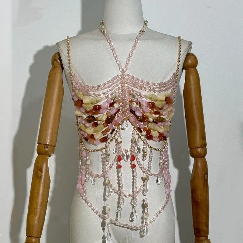 Gotische cami top met kralen en metalen ketting