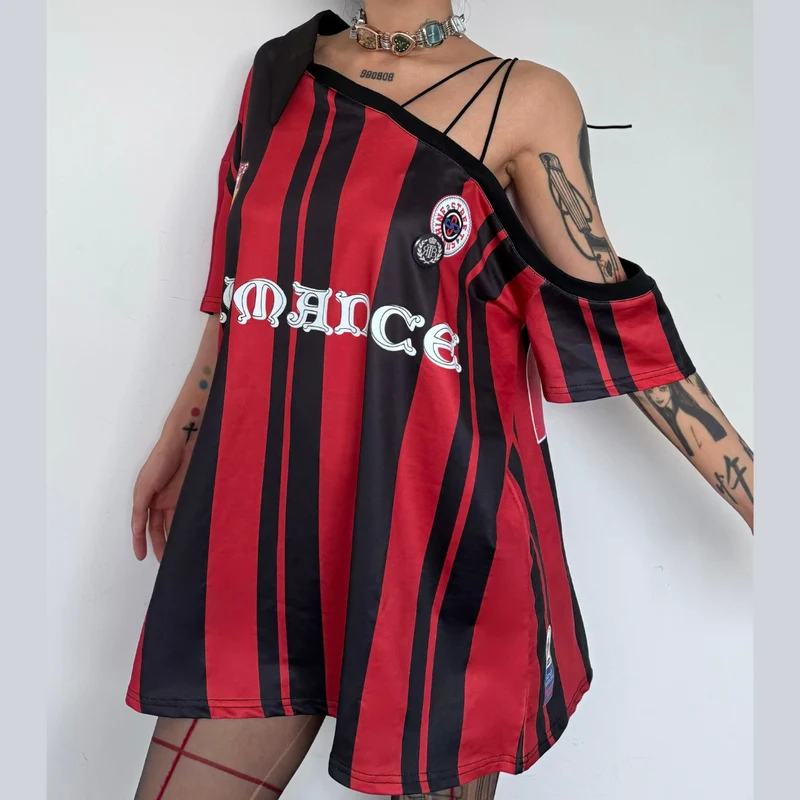 Off-shoulder gestreepte top