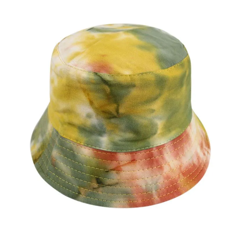 Grunge vissershoed met tie-dye print