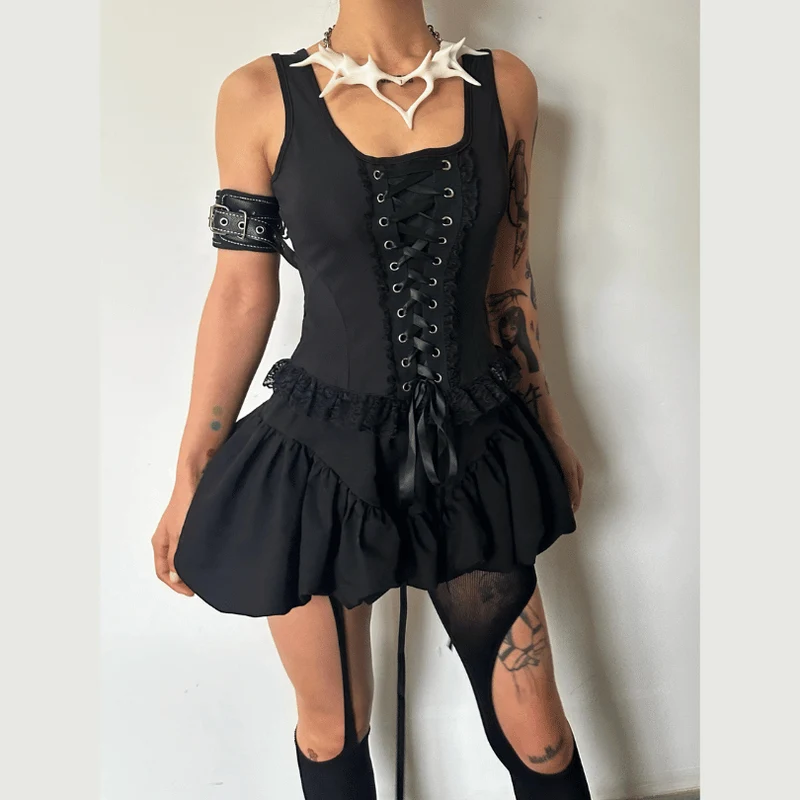 Mouwloze effen crop top met vetersluiting, rits en kanten zoom, zelfstrikkend, gothic Alternative Darkwave Fashion, gothic Emo Darkwave Fashion